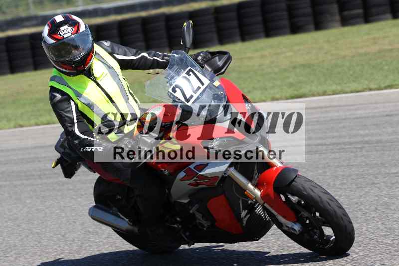 /Archiv-2025/43 08.08.2025 Discover the Bike ADR/Bike 1 gruen/227